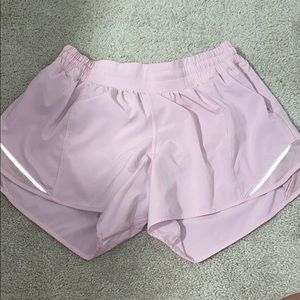 Lululemon Hotty Hot Short Long 4”
